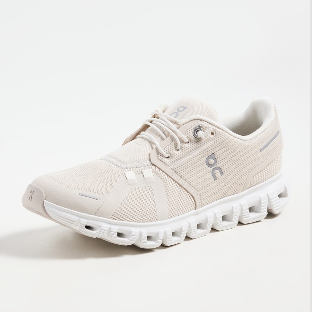 Cloud 6 Shoes - Women
Color: Pearl/White size 7  gently used - Picture 2 of 16